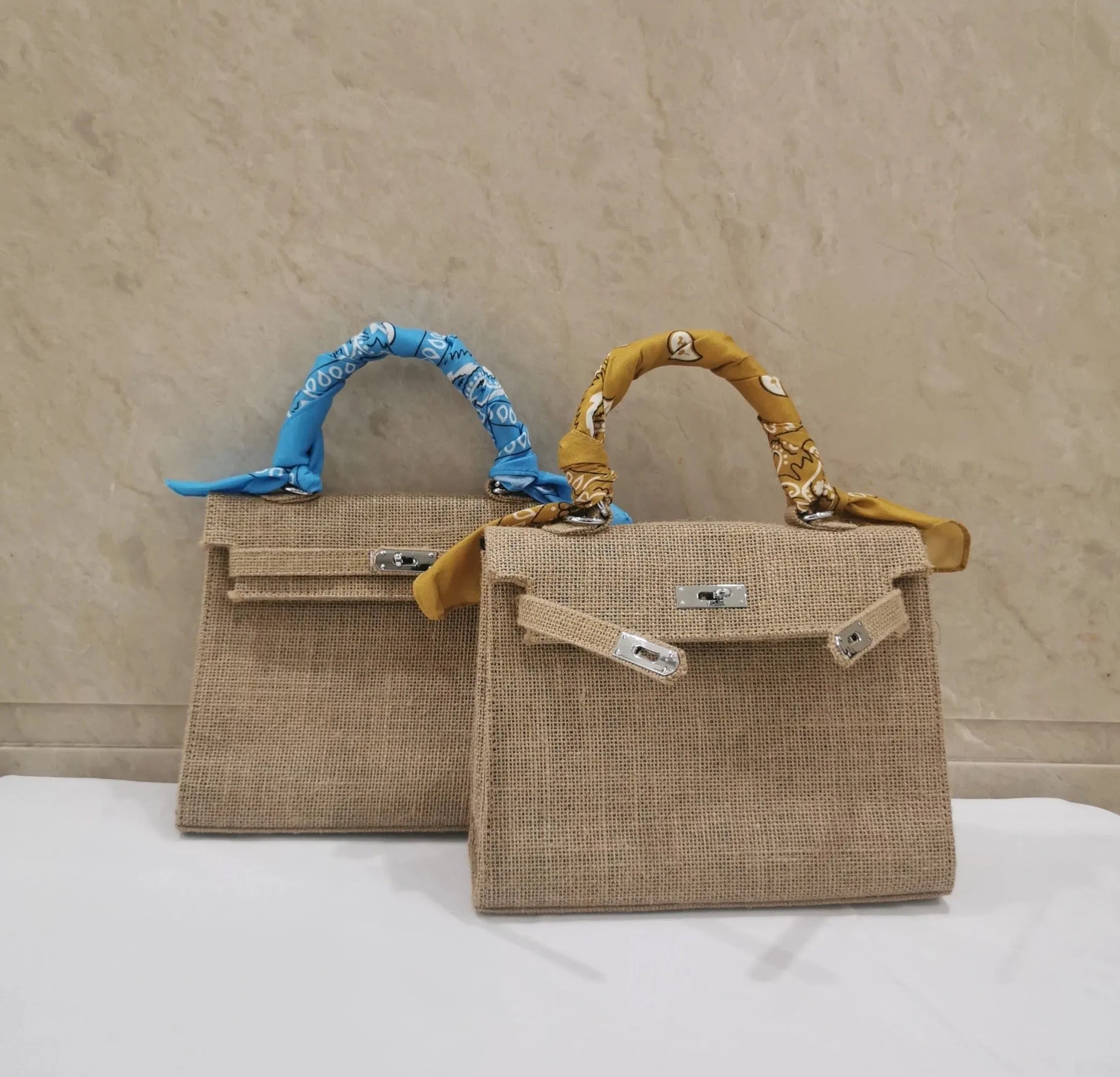 Burlap Kelly