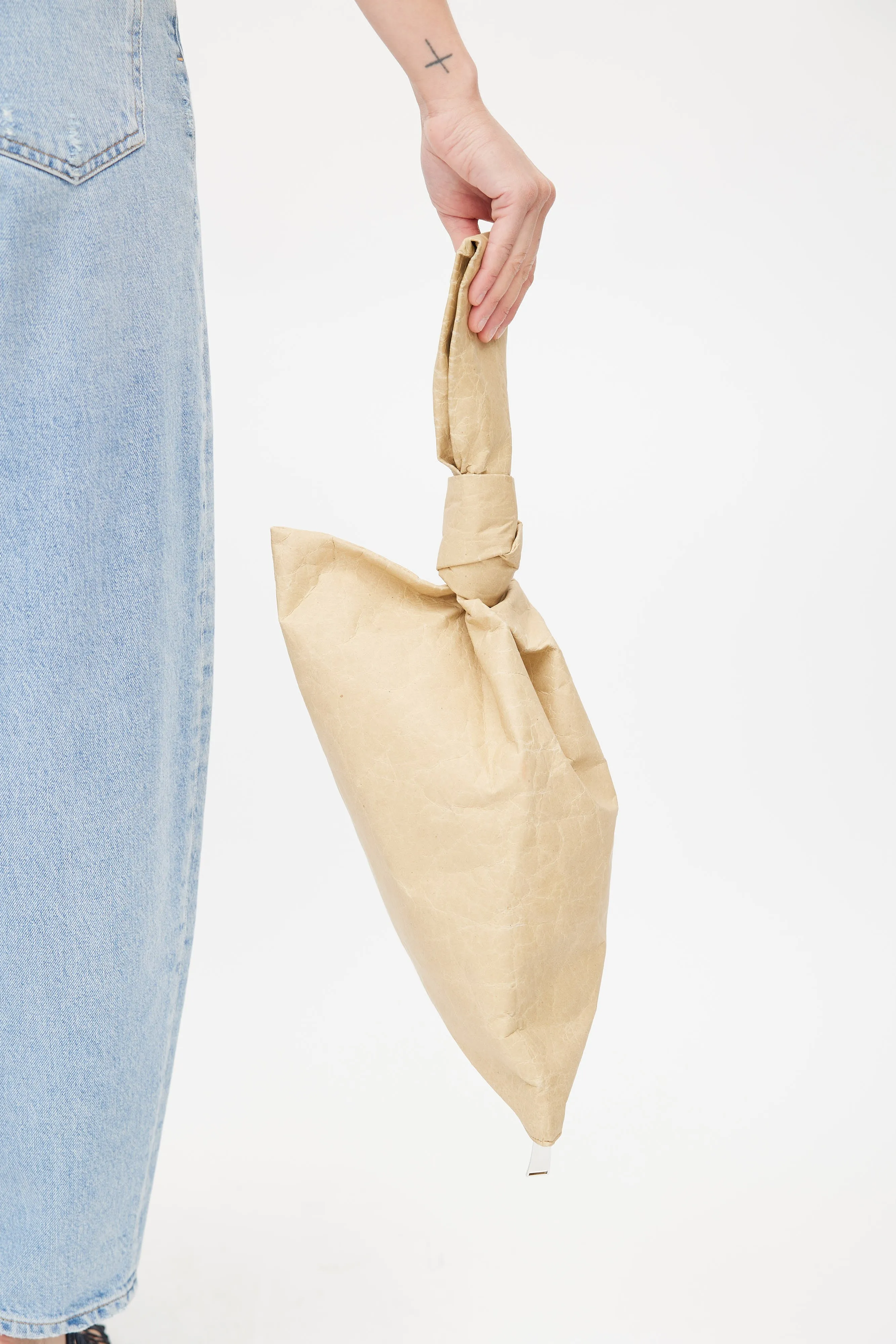 Pre-Fall 2020 Brown BV Twist Bag