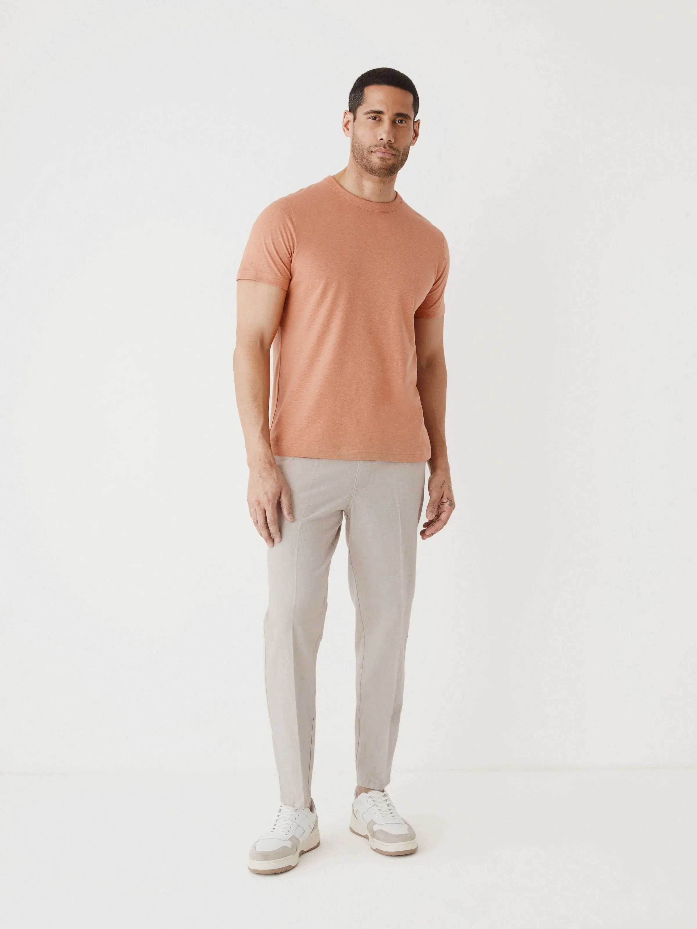 The Slim Fit Hemp T-shirt in Dark blue